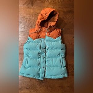 Patagonia Orange and Teal Puffer Vest